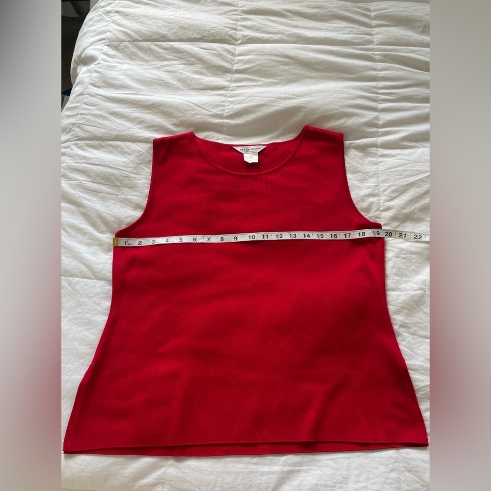Misook Sleeveless Red Shell Top - Picture 6 of 7